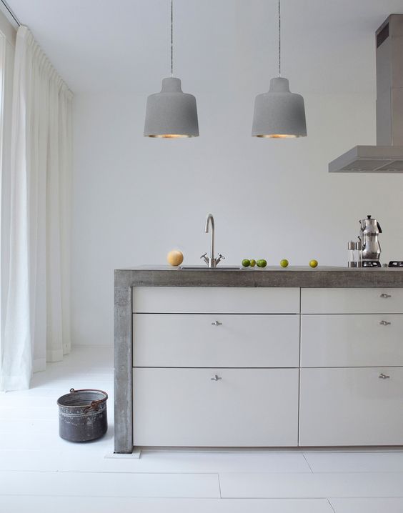 cocina de concreto con blanco