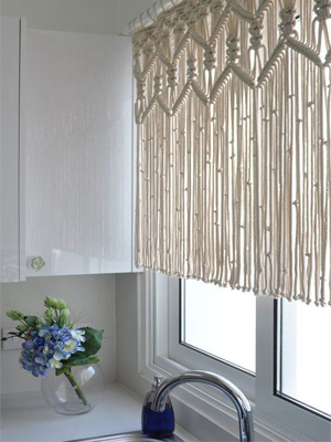 Type of kitchen curtains