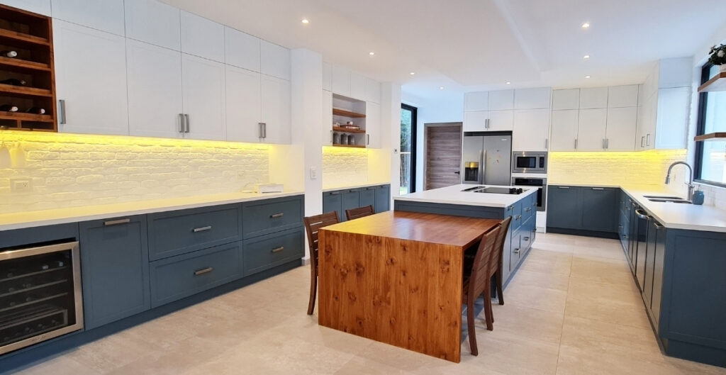 Kitchen with classic and elegant style