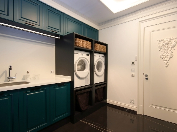 The perfect laundry room integrated into the kitchen