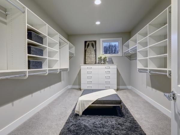 Custom made modern walking closets